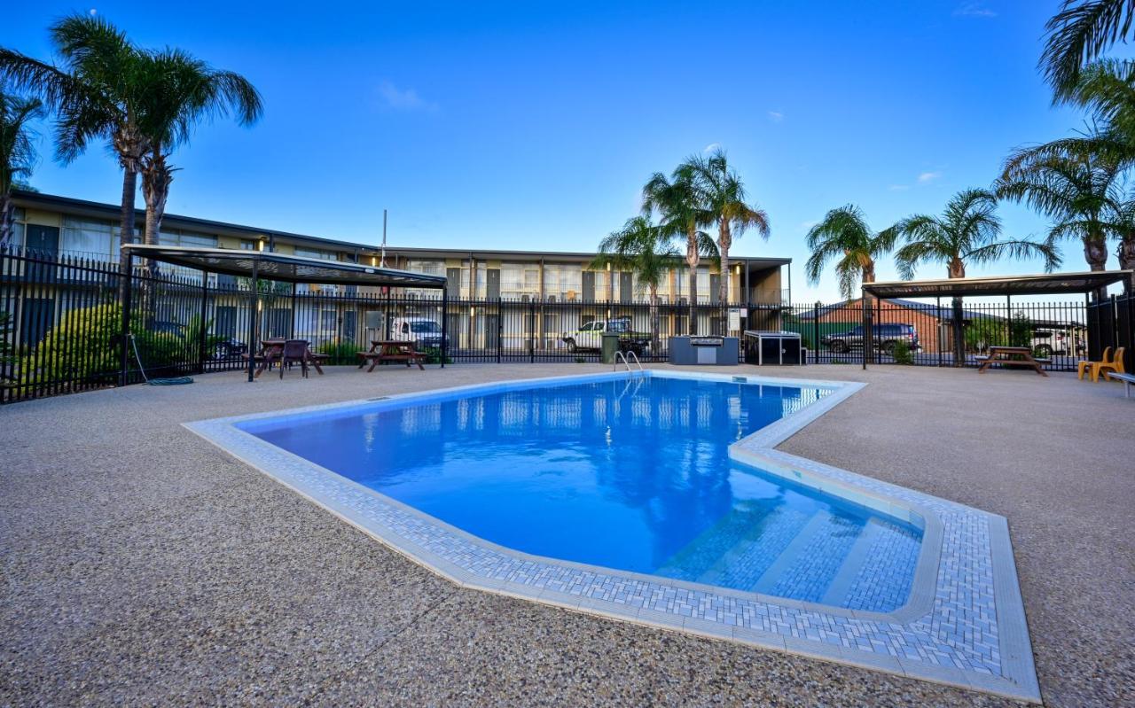 Westland Hotel Motel Whyalla Exterior foto